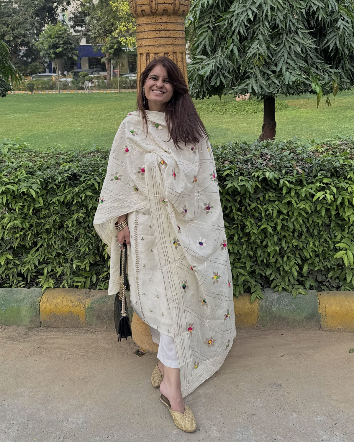 Hasrat dupatta