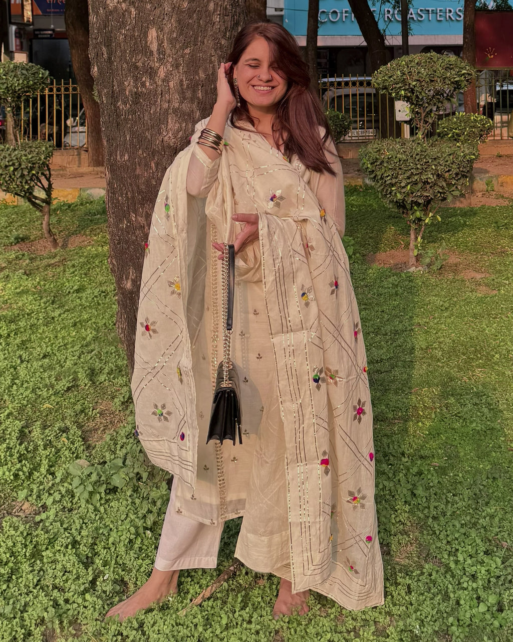 Hasrat dupatta