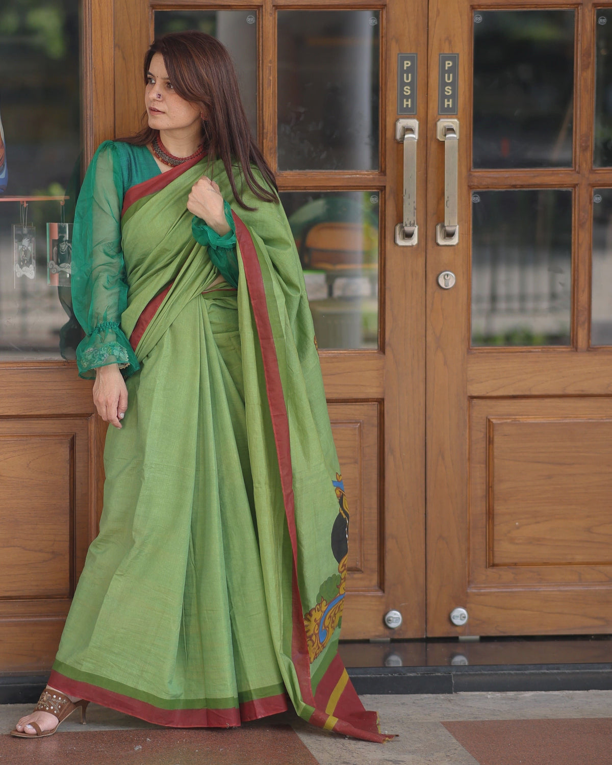 Devi Saree